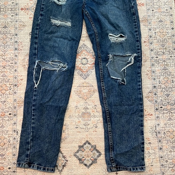 Dark wash mom jeans - Picture 3 of 10